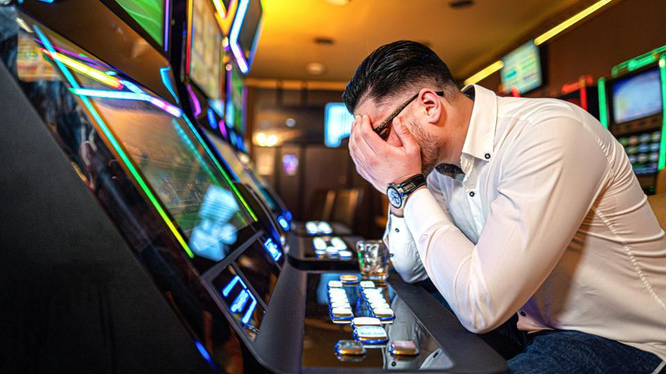 What Slot Gamers Have To Find Out About Progressive Jackpots